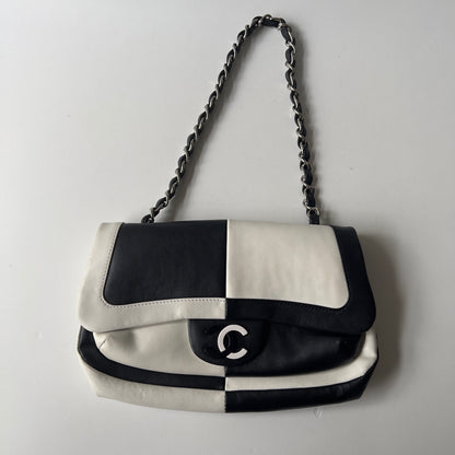 Chanel Bicolor Small Flap bag Black/white