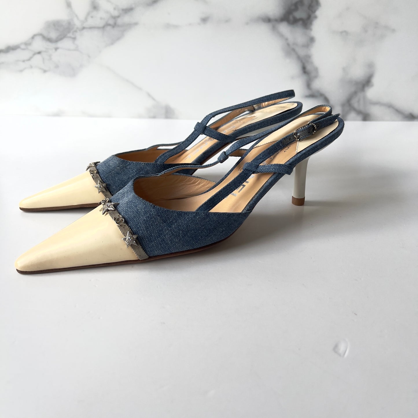 NWOT! Chanel Blue/Cream Denim Leather Crystal Embellished Pointed Toe Slingback Sandals Size6.5