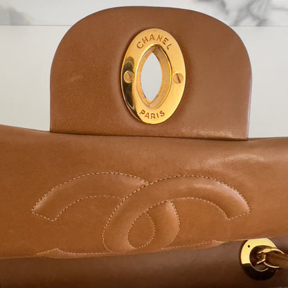 Vintage Chanel Jumbo Caramel Lamb Leather Flap Bag