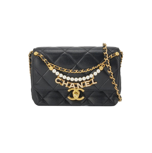 Flap Bag Lambskin CC turn-lock