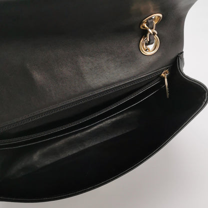 Classic Flap Seasonal limited Edition Medium Lambskin Logo CC turn-lock