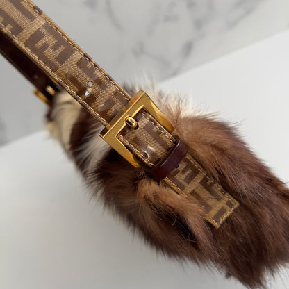 Vintage Fendi Skunk Fur Baguette