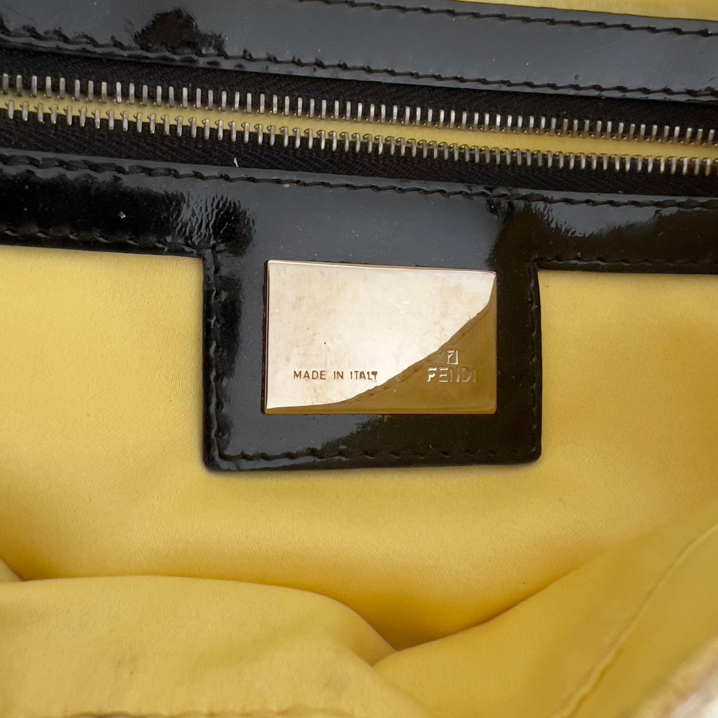 Vintage Fendi White& Black “Spider web”Beaded Baguette