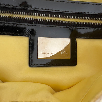 Vintage Fendi White& Black “Spider web”Beaded Baguette