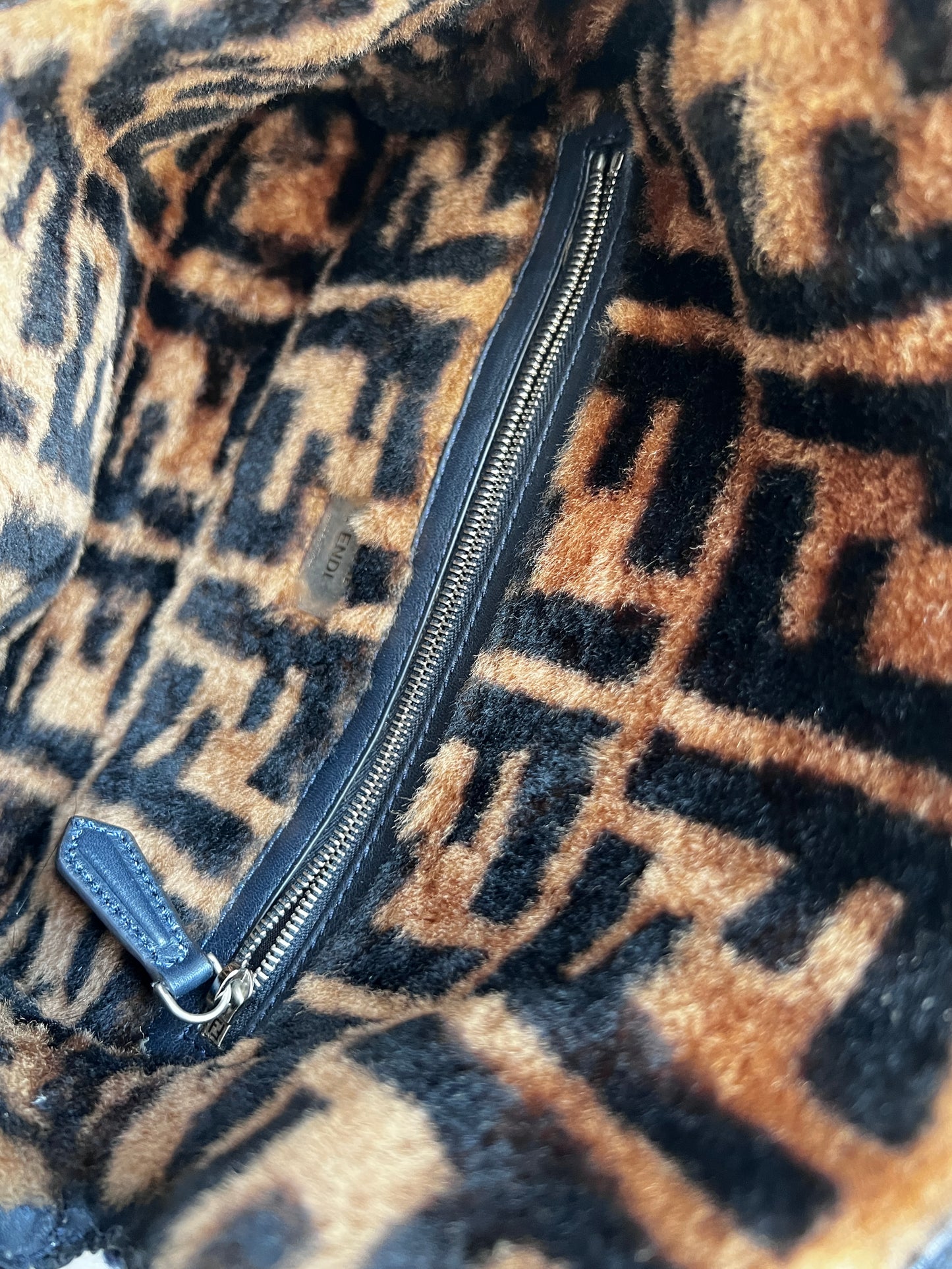 NWT! Fendi selleria plaid tweed shearling baguette