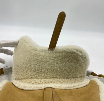 NWT！Dior caramel shearling saddle bag