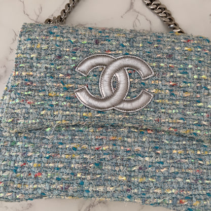 Vintage Chanel CC Confetti Tweed with flap Blue