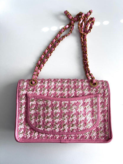 Chanel tweed & leather Houndstooth weave flap bag