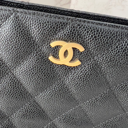 Vintage Chanel Caviar Wood Handle CC bag