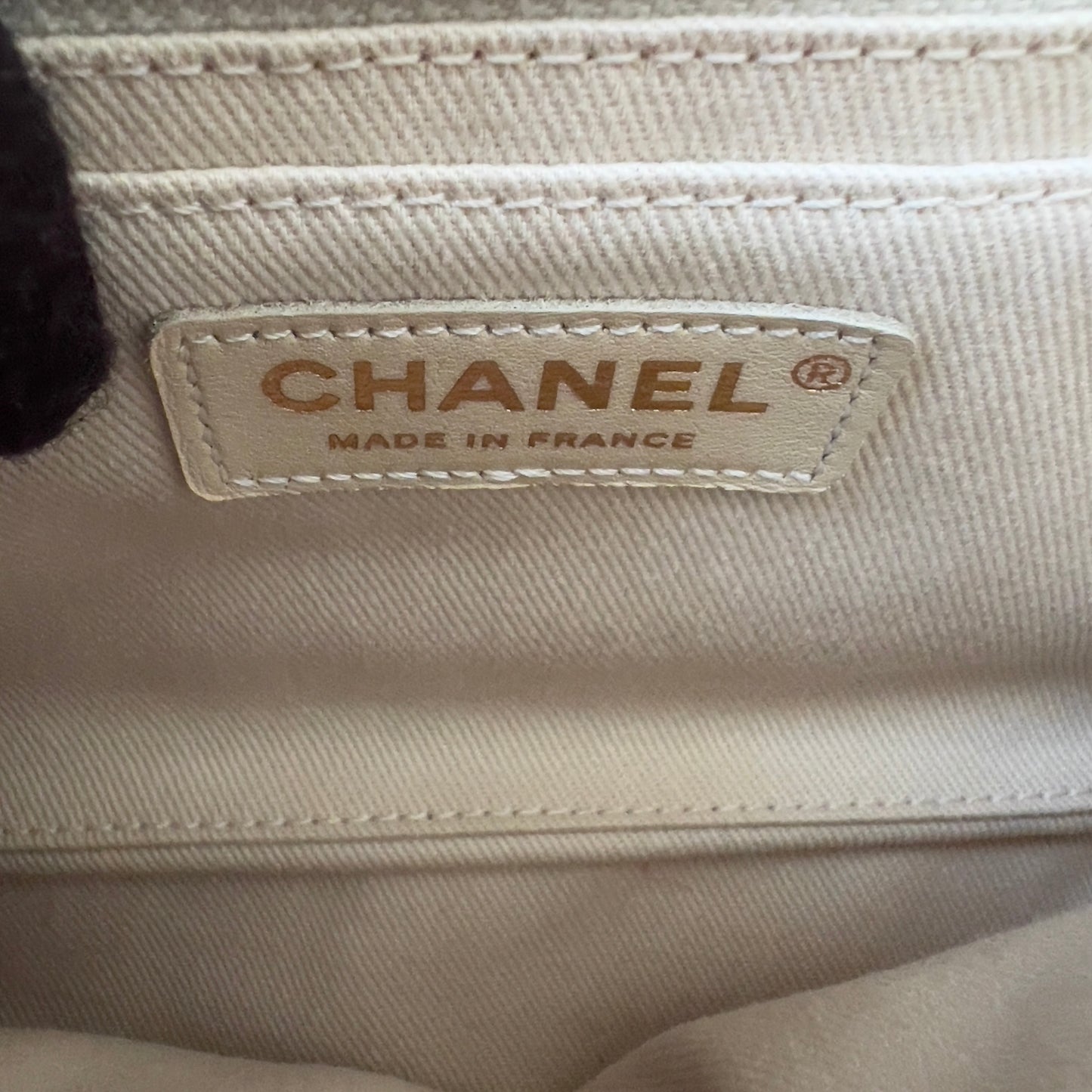 CHANEL Jersey Quilted Fabrics and Co Flap Multicolor Medium Size