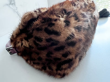 Vintage Fendi cheetah pattern mink fur mamma baguette