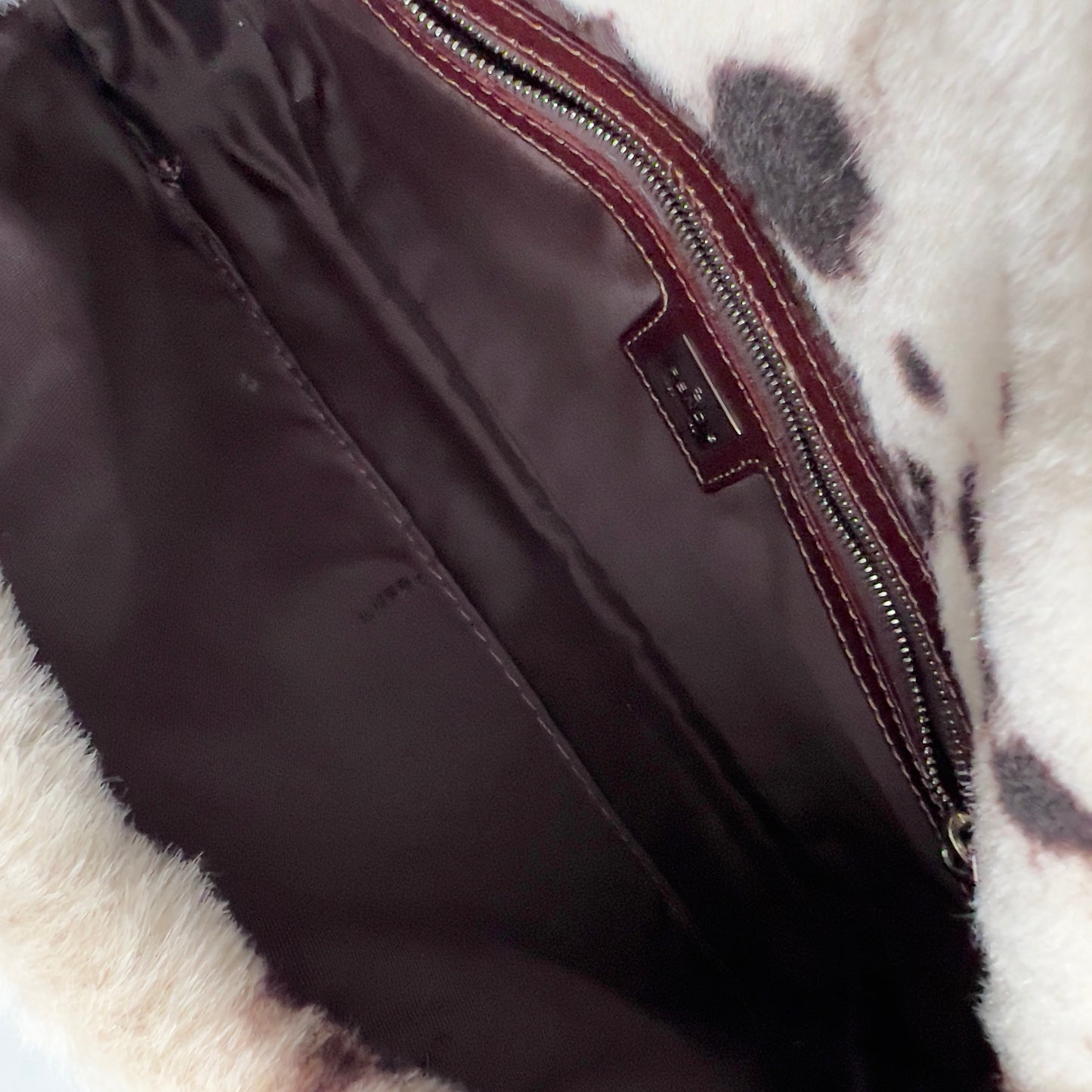 Vintage Cowhide baguette