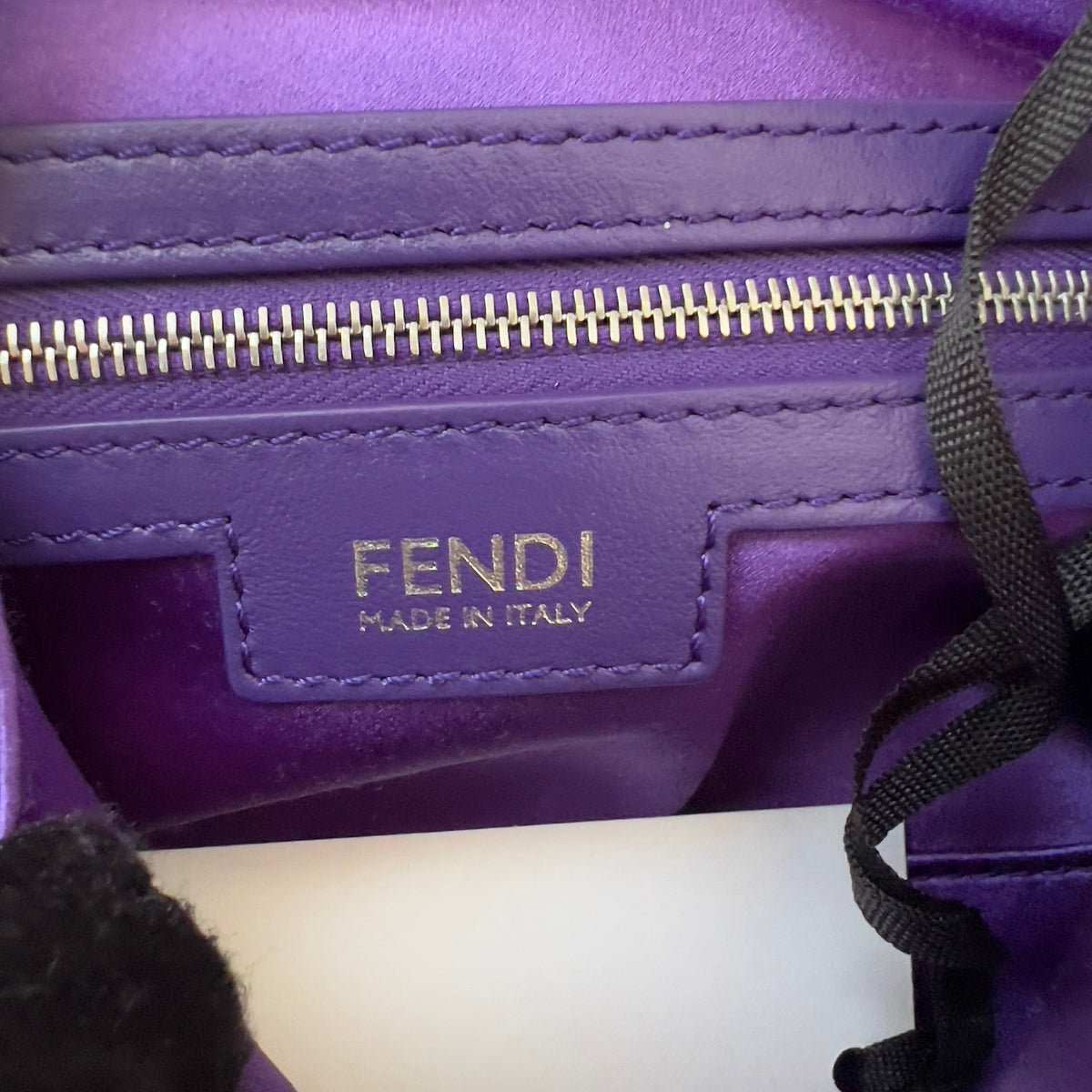 Fendi pre-owned 26424 purple sequin baguette