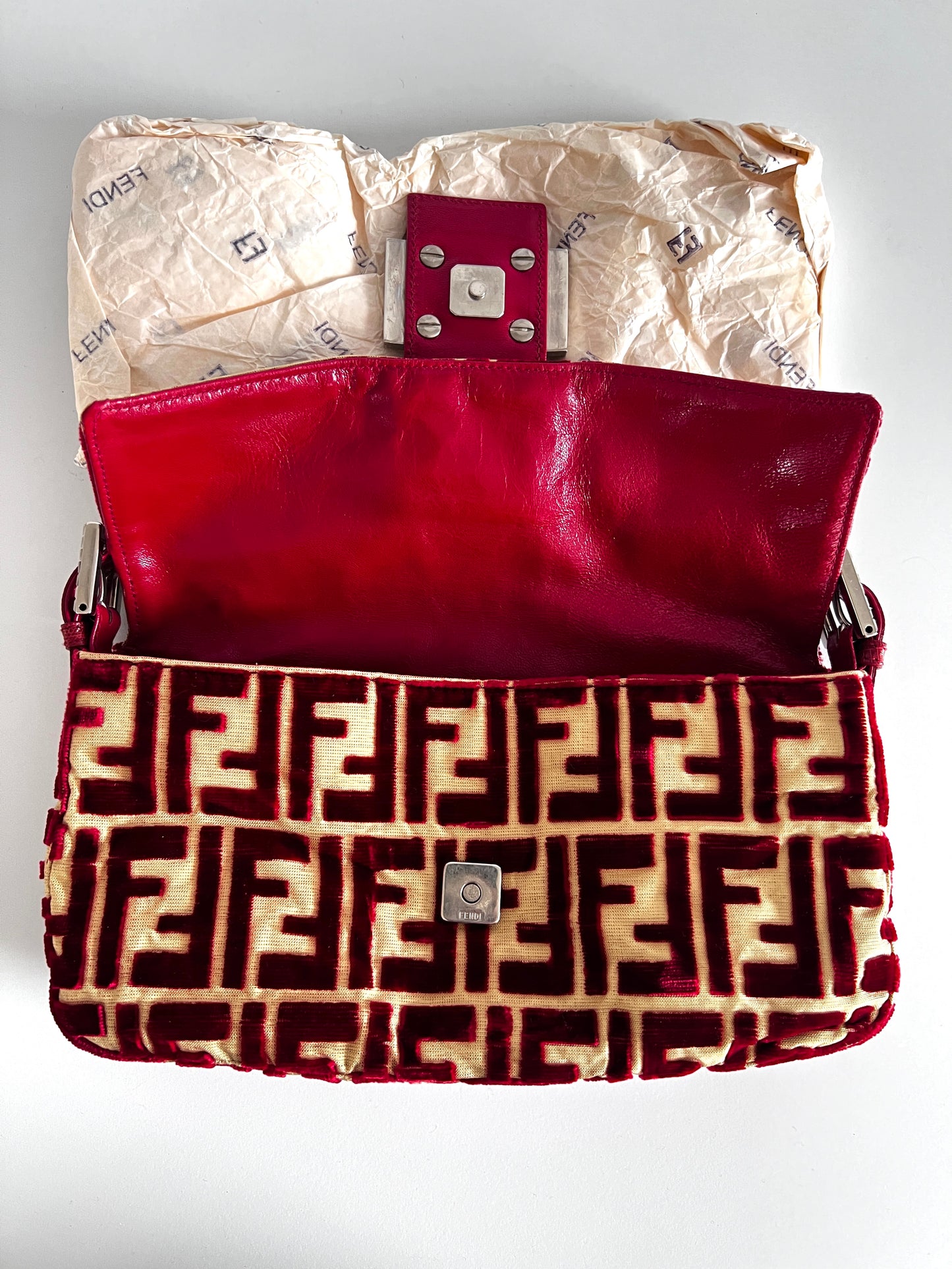 Extremely rare fendi red silk velvet baguette from 1997 by lisio