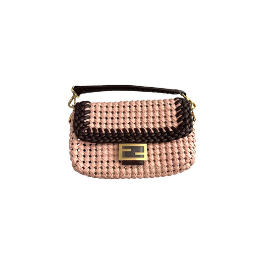 Fendi Baguette pink Leather Interlace shoulder bag