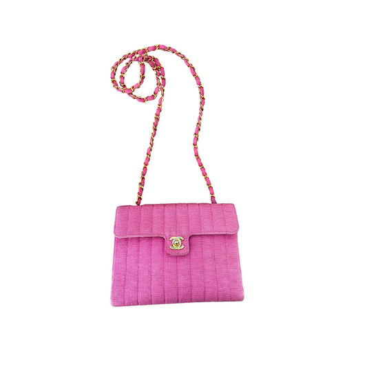 Vintage Chanel Pink Vertical Quilt CC Flap Bag